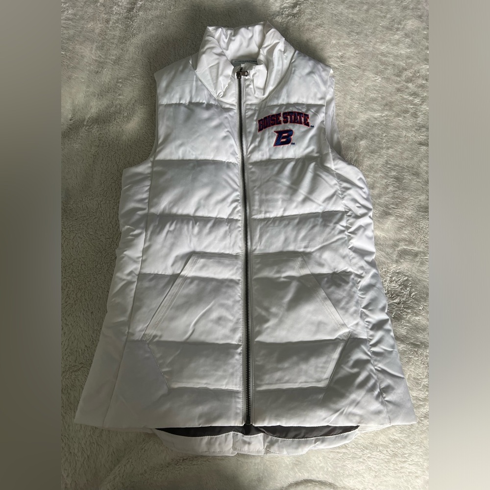 NWOT BOISE STATE PUFFER VEST XS/S